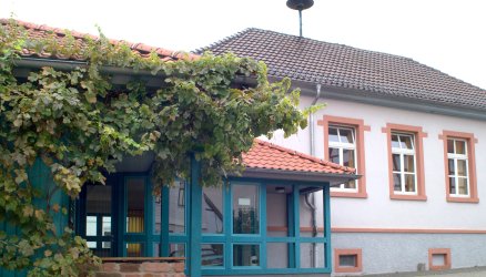 Außenansicht Dorfgemeinschaftshaus Himbach