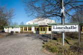 Limeshalle am Zentrum von aussen