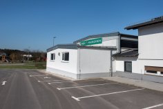 Mehrzweckhalle Hainchen von aussen