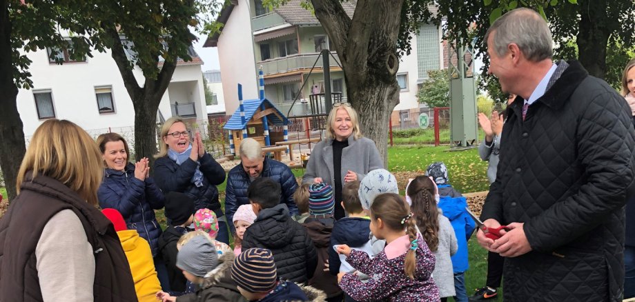 Einweihung des Aussengeländes der Kita Hainchen